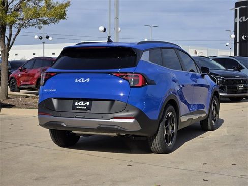 New 2026 Kia Sportage EX w/ EX Panorama Roof Package image 4