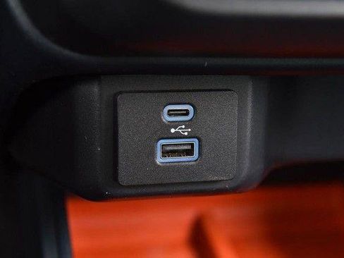 Used 2024 Ford Maverick XLT w/ XLT Luxury Package image 16