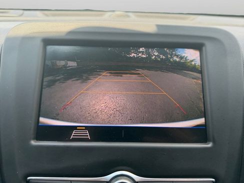Used 2020 Chevrolet Equinox LS w/ LS Convenience Package AWD/4WD image 26