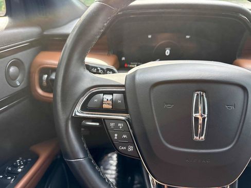 Used 2023 Lincoln Nautilus Reserve w/ Equipment Group 201A AWD/4WD image 18