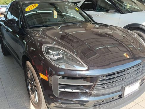 Used 2019 Porsche Macan S AWD/4WD image 2
