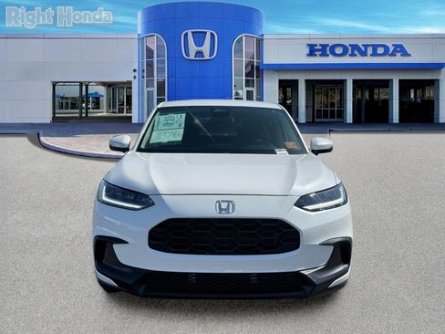Used 2025 Honda HR-V LX image 5