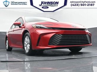 Used 2025 Toyota Camry LE video 1