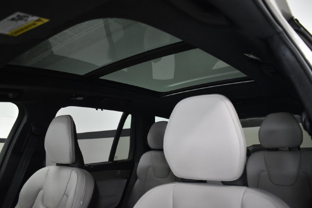 Used 2026 Volvo XC90 B6 Ultra w/ Lounge Package AWD/4WD image 31