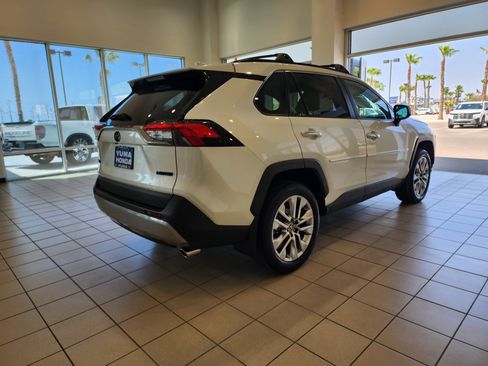 Used 2025 Toyota RAV4 Limited w/ Advanced Technology Package FWD image 5