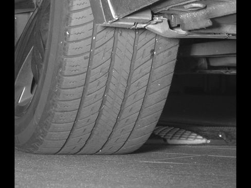 Used 2019 Volkswagen Tiguan SE image 13