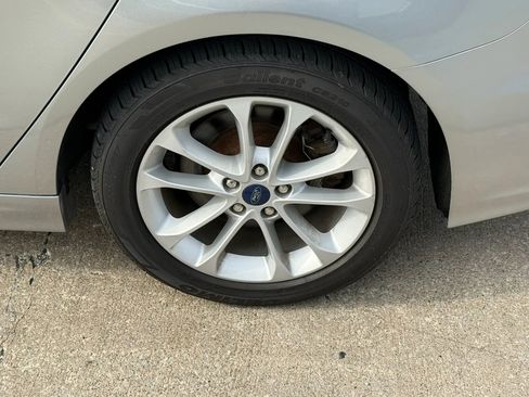Used 2020 Ford Fusion Energi Titanium FWD image 44