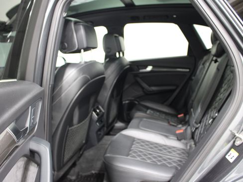 Used 2018 Audi SQ5 Premium Plus w/ Navigation Package AWD/4WD image 23