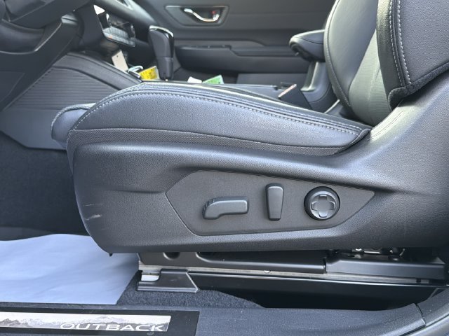 Certified 2026 Subaru Outback Touring XT w/ Touring Package AWD/4WD image 22