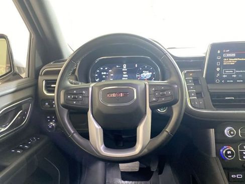 Used 2023 GMC Yukon SLE w/ Gmc Pro Safety Plus Package AWD/4WD image 34