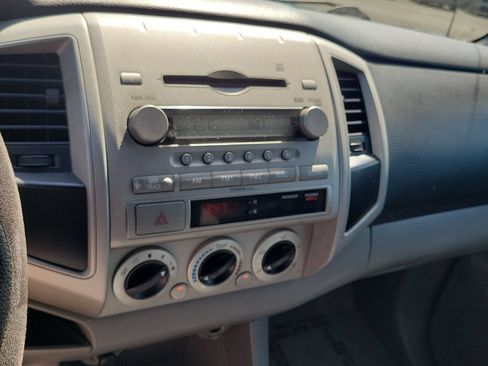 Used 2007 Toyota Tacoma PreRunner RWD image 13