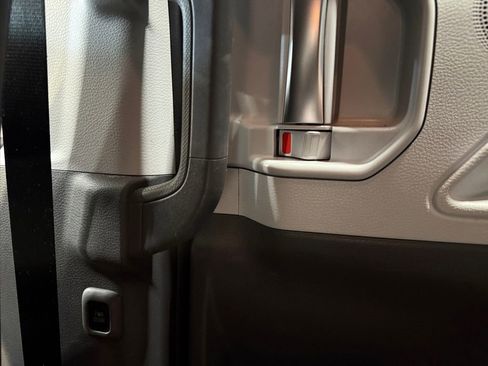 Used 2021 Toyota Sienna XLE image 17