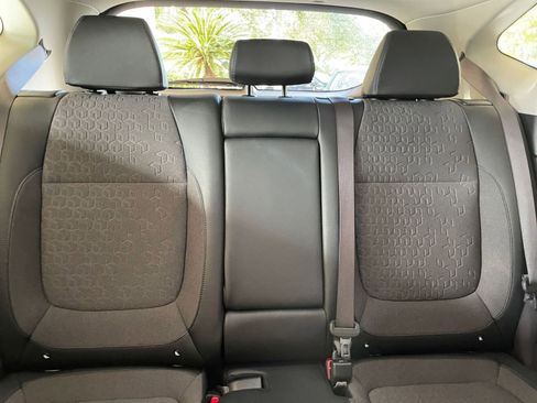 Used 2025 Kia Seltos S image 38