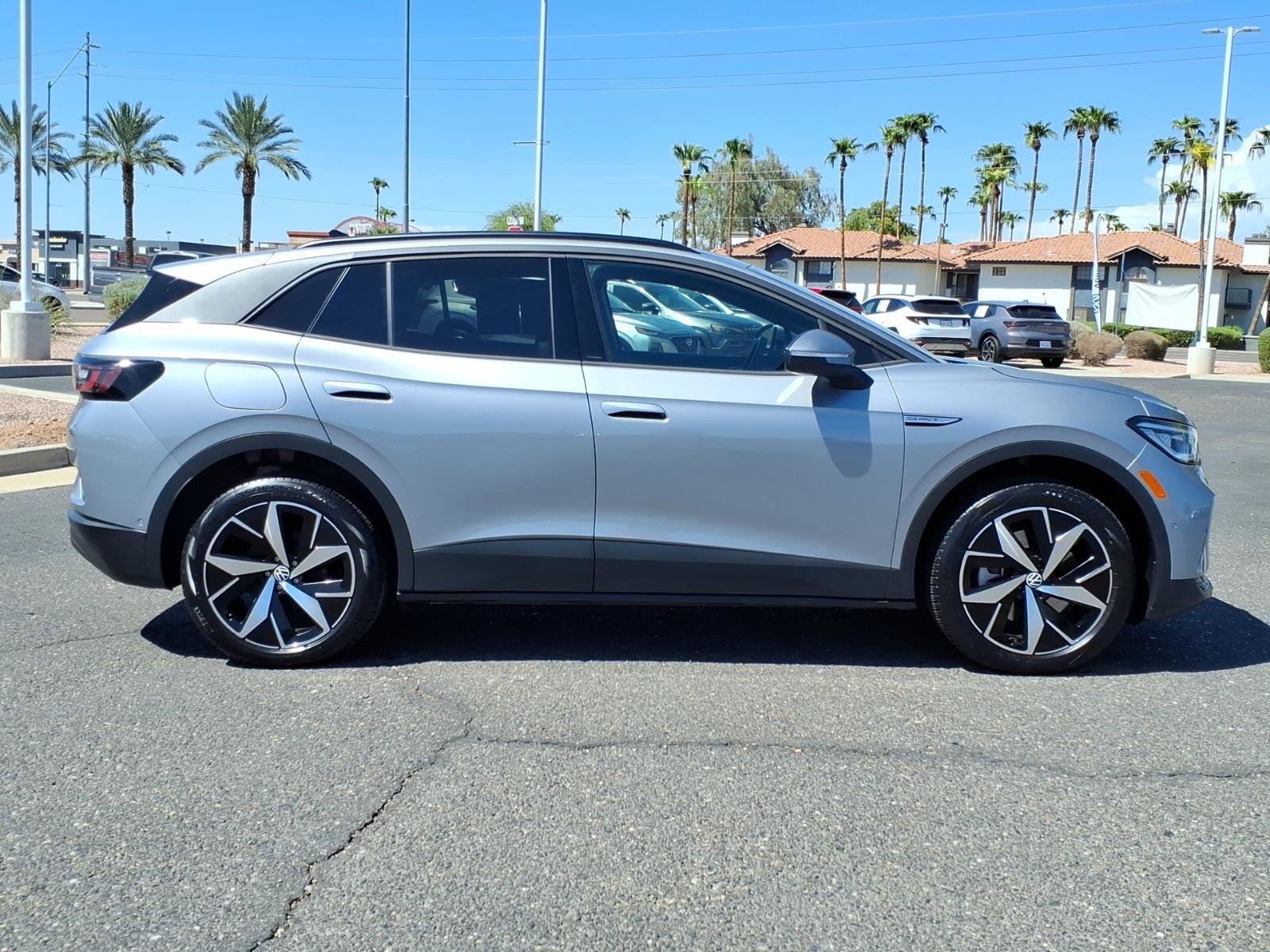 Certified 2025 Volkswagen ID.4 Pro S AWD/4WD image 8