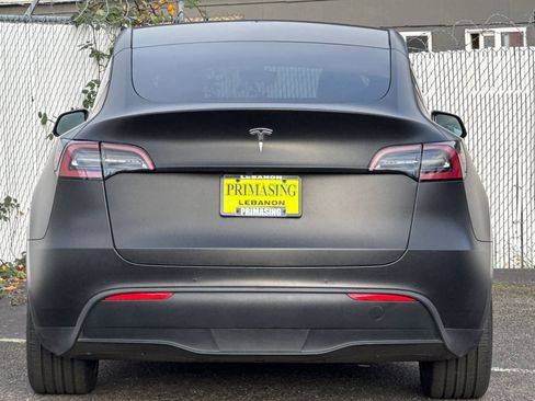 Used 2020 Tesla Model Y Long Range image 5