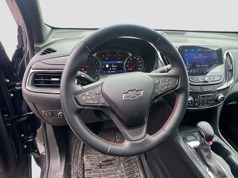 Used 2023 Chevrolet Equinox RS w/ RS Leather Package image 11