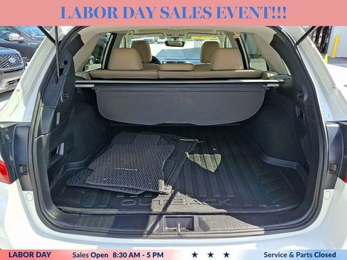 Used 2018 Subaru Outback 2.5i Limited AWD/4WD image 30