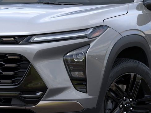 New 2026 Chevrolet Trax ACTIV FWD image 10