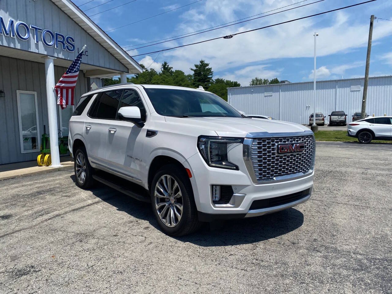 Used 2021 GMC Yukon Denali AWD/4WD image 7