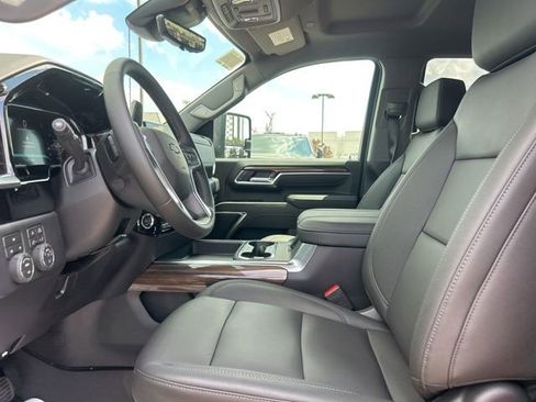 New 2026 Chevrolet Silverado 2500 LT w/ Trail Boss Package AWD/4WD image 15