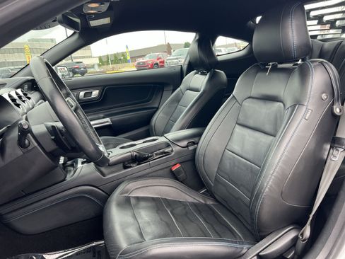 Used 2018 Ford Mustang GT Premium w/ Equipment Group 401A RWD image 13