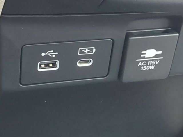 New 2026 Honda Odyssey Touring image 21