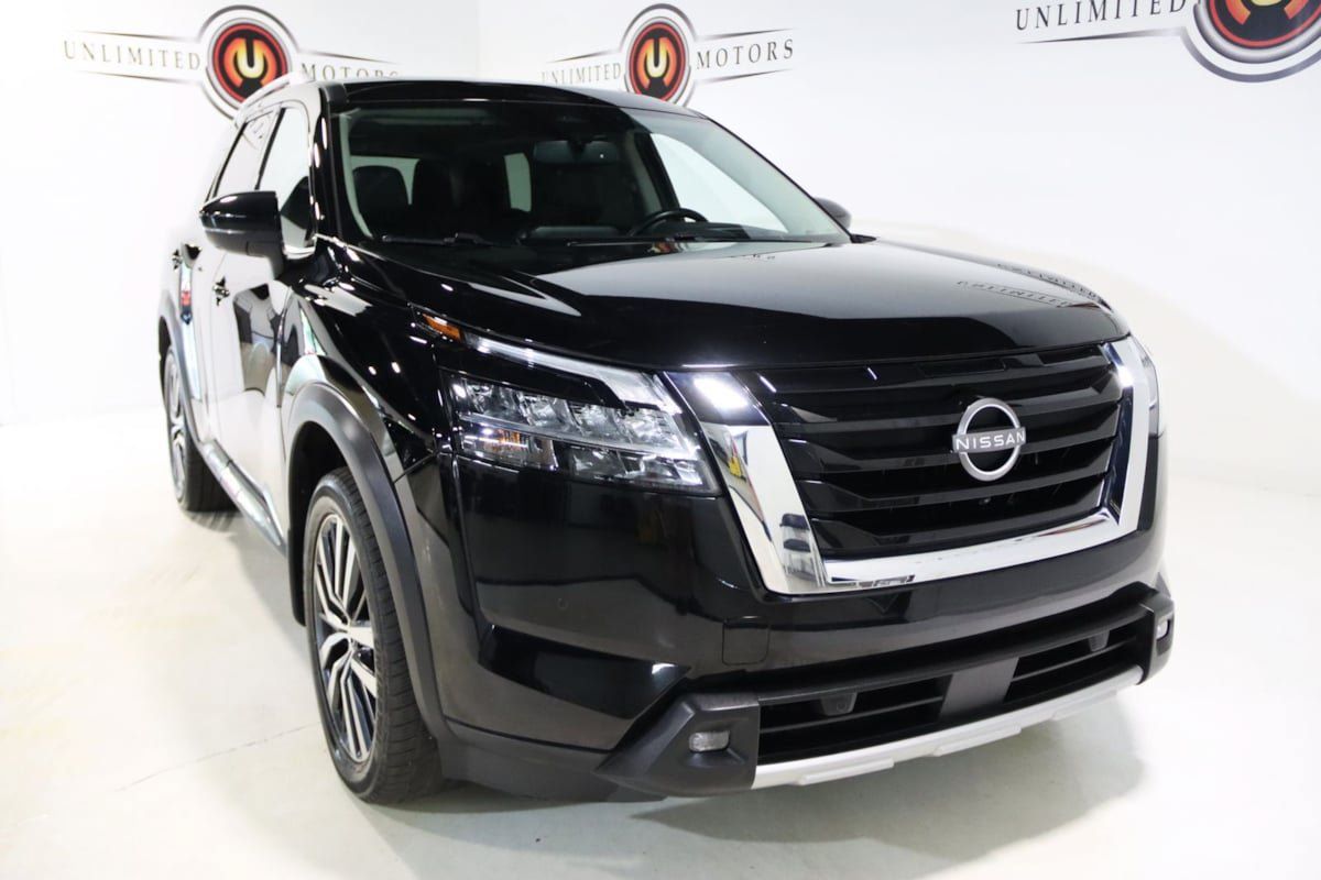 Used 2022 Nissan Pathfinder Platinum AWD/4WD image 23