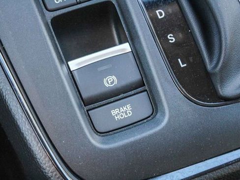 Used 2023 Honda CR-V LX image 36