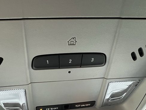 Used 2023 Chevrolet Blazer LT w/ Convenience Package image 44