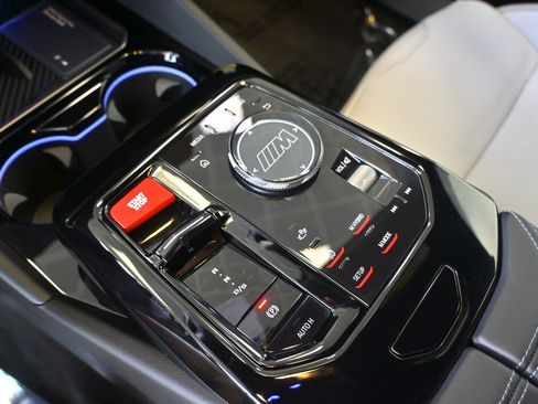 New 2026 BMW M5 w/ Carbon Package image 27