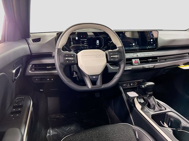 New 2025 Kia K4 GT-Line w/ GT-Line Sunroof Package FWD image 23