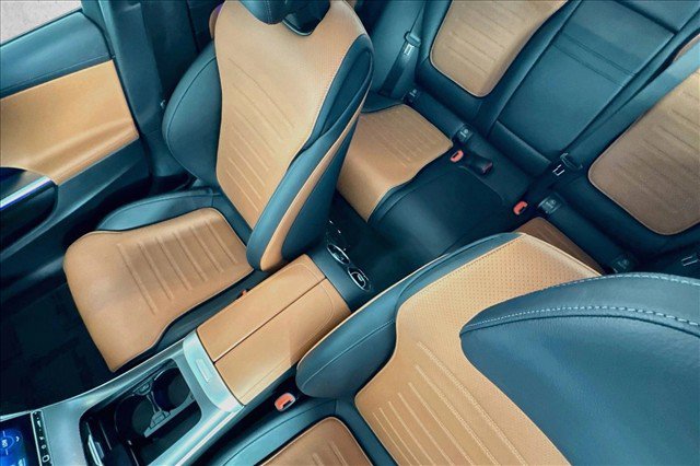 Used 2023 Mercedes-Benz C 300 Sedan image 20
