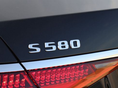New 2026 Mercedes-Benz S 580 4MATIC Sedan image 8