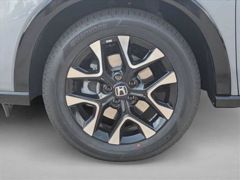 Used 2027 Honda HR-V EX-L image 10