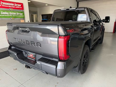 Used 2022 Toyota Tundra SR5 AWD/4WD image 5