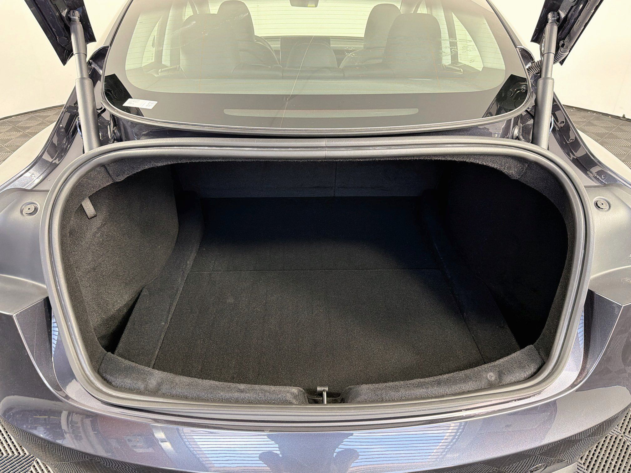 Used 2025 Tesla Model 3 Long Range RWD image 29