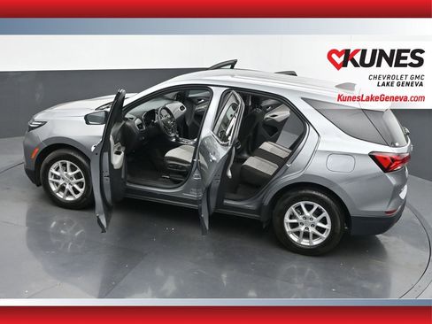 Used 2023 Chevrolet Equinox LT image 61