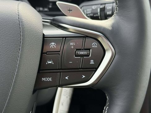 Used 2026 Lexus LX 600 4WD w/ Luxury Package image 17