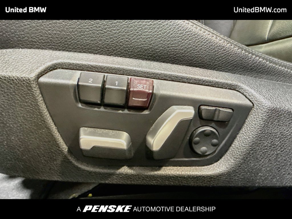 Used 2018 BMW 340i Sedan RWD image 11