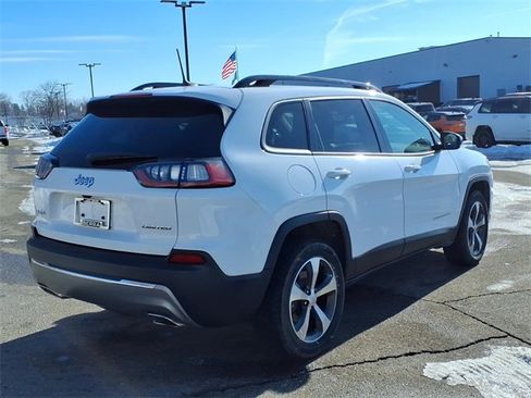Used 2022 Jeep Cherokee Limited image 6
