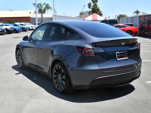 Used 2022 Tesla Model Y Performance AWD/4WD image 6