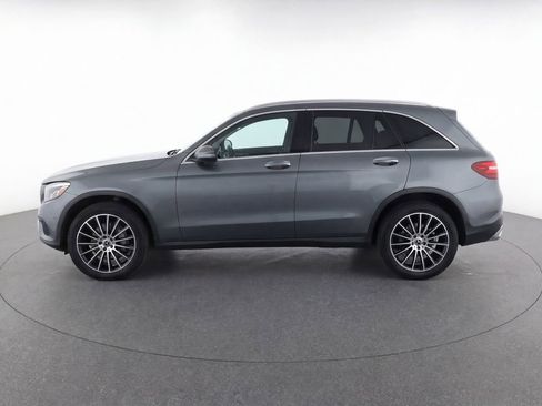 Used 2019 Mercedes-Benz GLC 300 4MATIC image 6