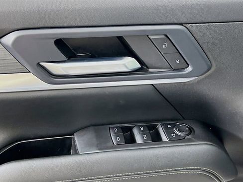 Used 2025 GMC Terrain Elevation image 9