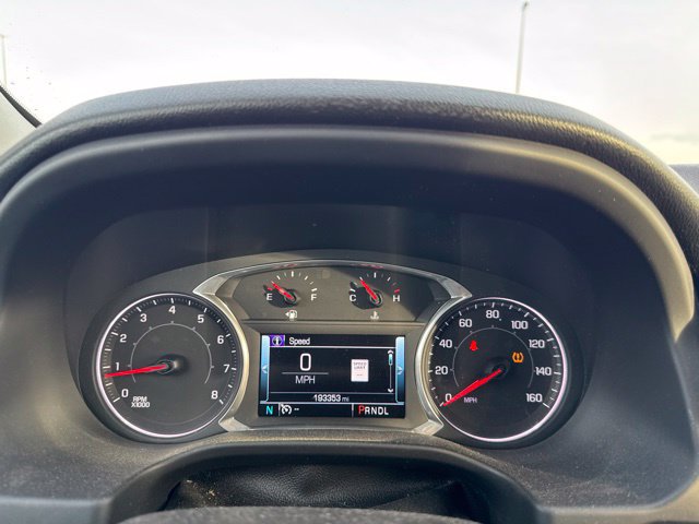 Used 2017 GMC Acadia SLT FWD image 11