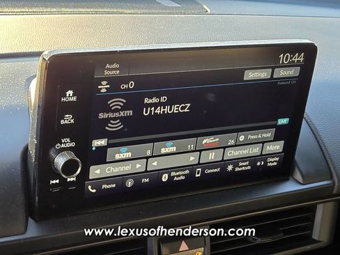 Used 2025 Honda Pilot TrailSport image 24