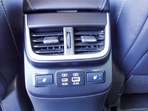 Used 2023 Subaru Outback Limited image 24