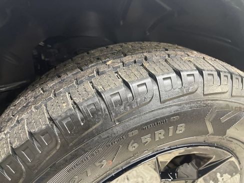 Used 2019 RAM 1500 Big Horn AWD/4WD image 12