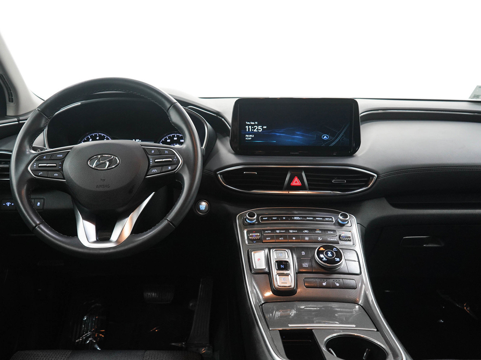 Used 2023 Hyundai Santa Fe SEL w/ Cargo Package AWD/4WD image 16