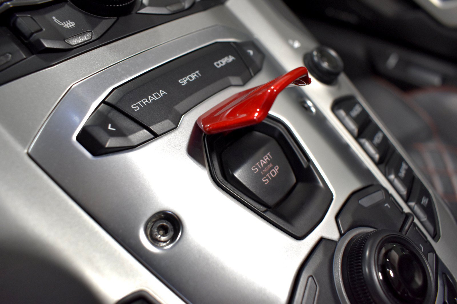 Used 2015 Lamborghini Aventador LP 700-4 AWD/4WD image 41