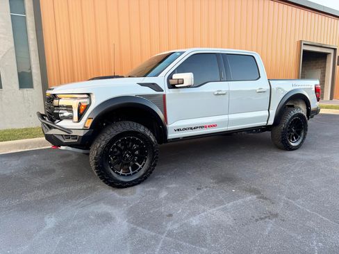Used 2024 Ford F150 Raptor w/ Equipment Group 803A Raptor R AWD/4WD image 7